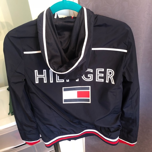 Tommy Hilfiger wind breaker dark blue - Picture 3 of 3